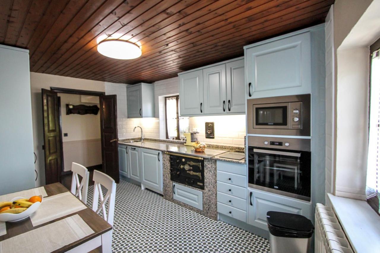 Apartamentos 'Los Balcones de Nieda 2' Onís Exterior foto